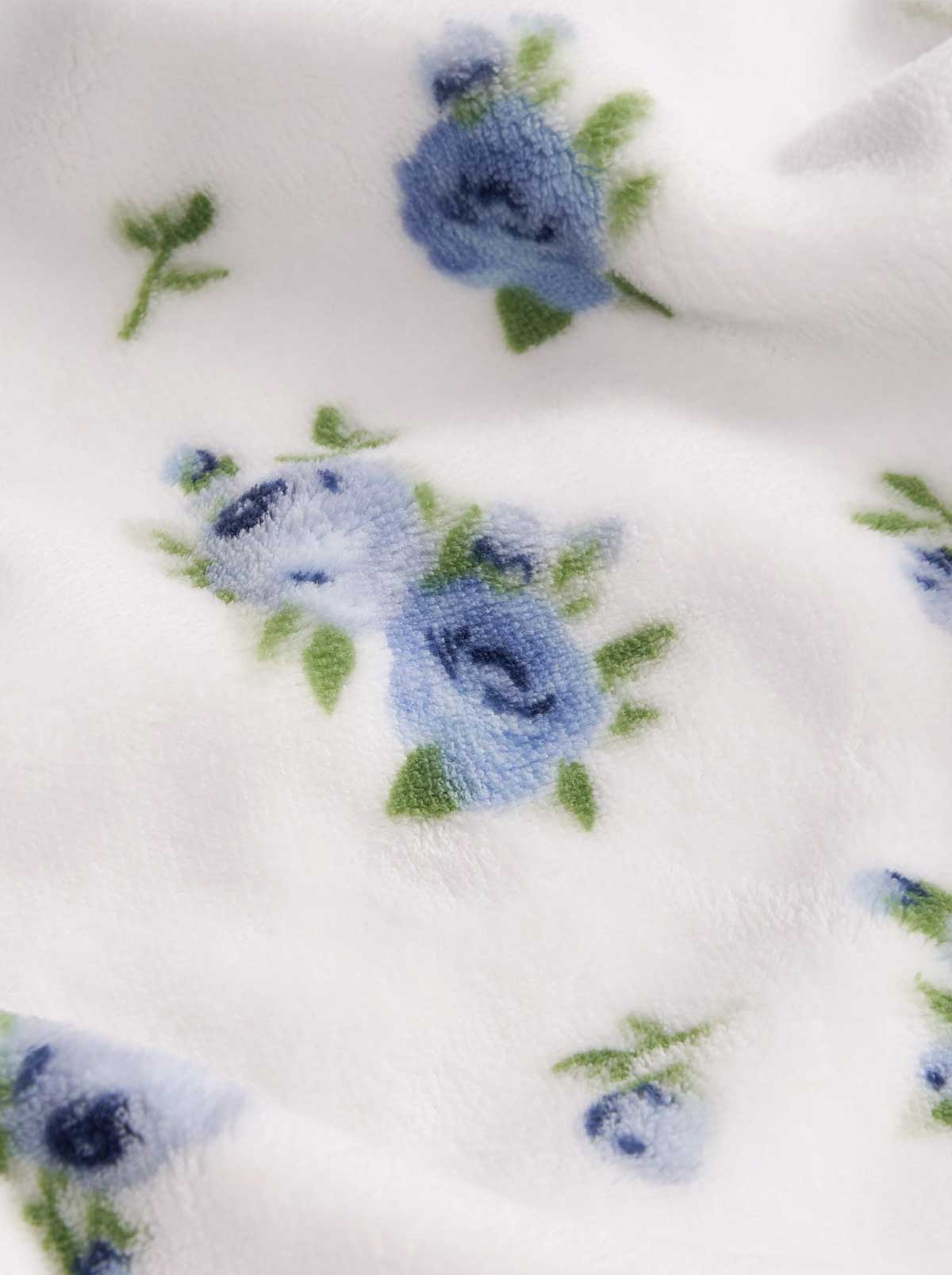 Cottage Rose Blue Plush Throw Blanket - Image 3