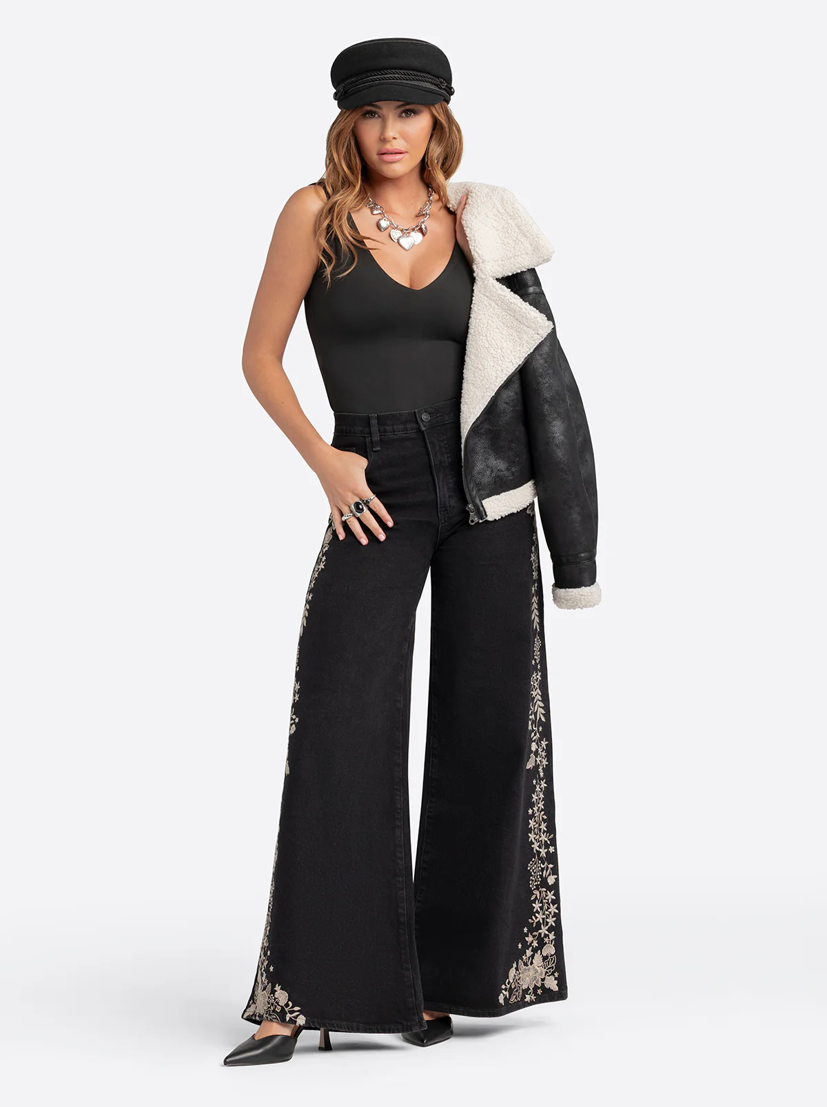 Jessica Simpson 2.0 Joplin Super Wide Jeans in Black - Image 3