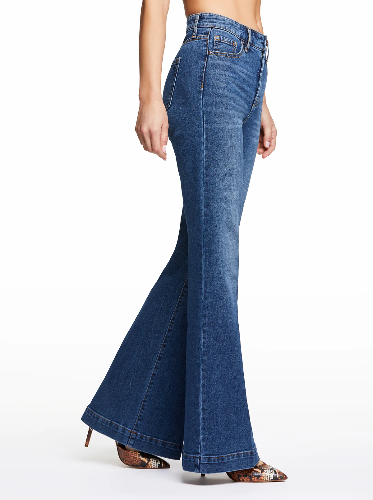 True Love Wide Leg Trouser Jeans in Sia - Image 3